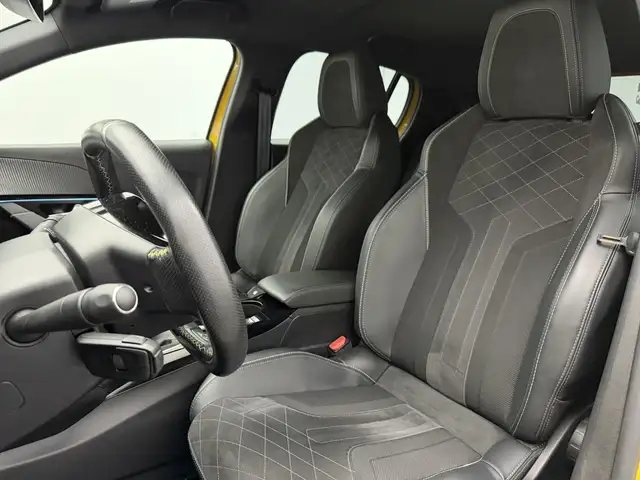 Peugeot 208 view 12