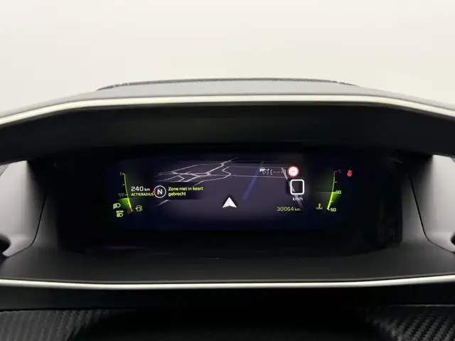 Peugeot 208 view 13