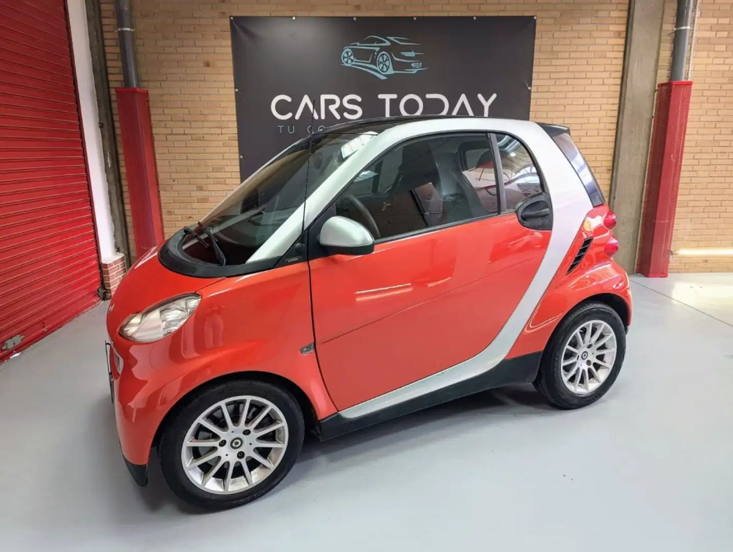 smart forTwo Coupé 52 mhd Passion Aut. Rojo - 2