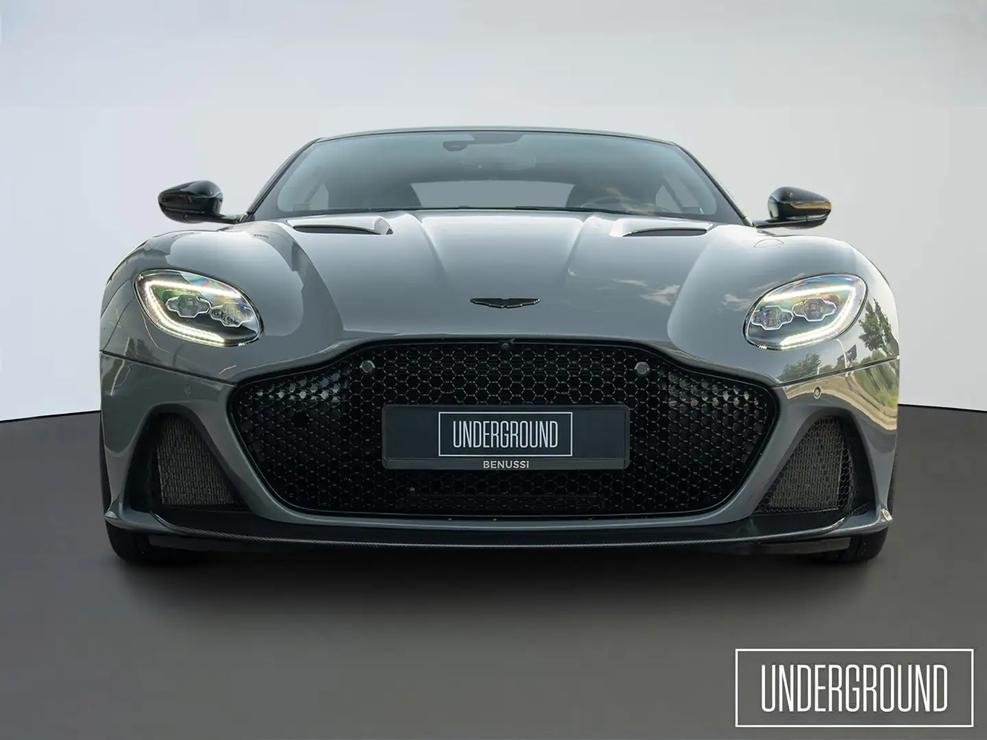 Aston Martin DBS Superleggera 5.2 V12 - 2