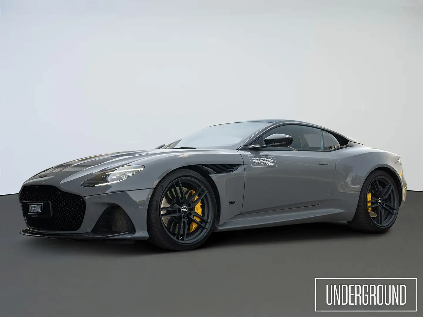 Aston Martin DBS Superleggera 5.2 V12 - 1