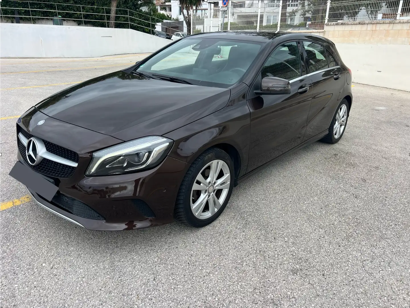 Mercedes-Benz A 180 A 180d 7G-DCT Marrón - 1