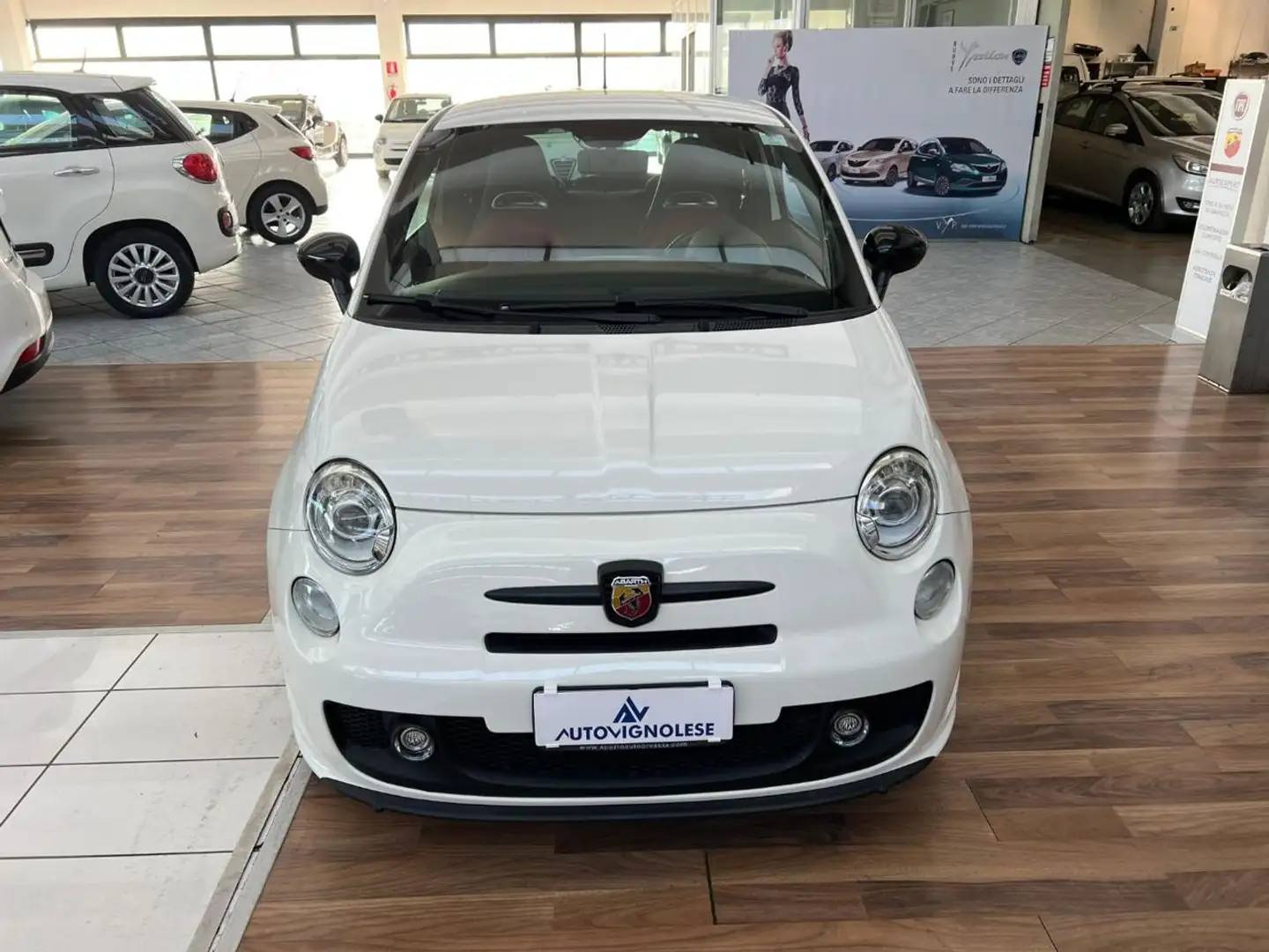Abarth 595 1.4 Turbo T-Jet 160 CV Yamaha Factory Racing Blanco - 2