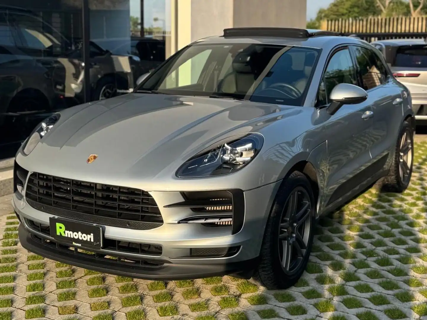 Porsche Macan 3.0 S 354cv pdk Gris - 2