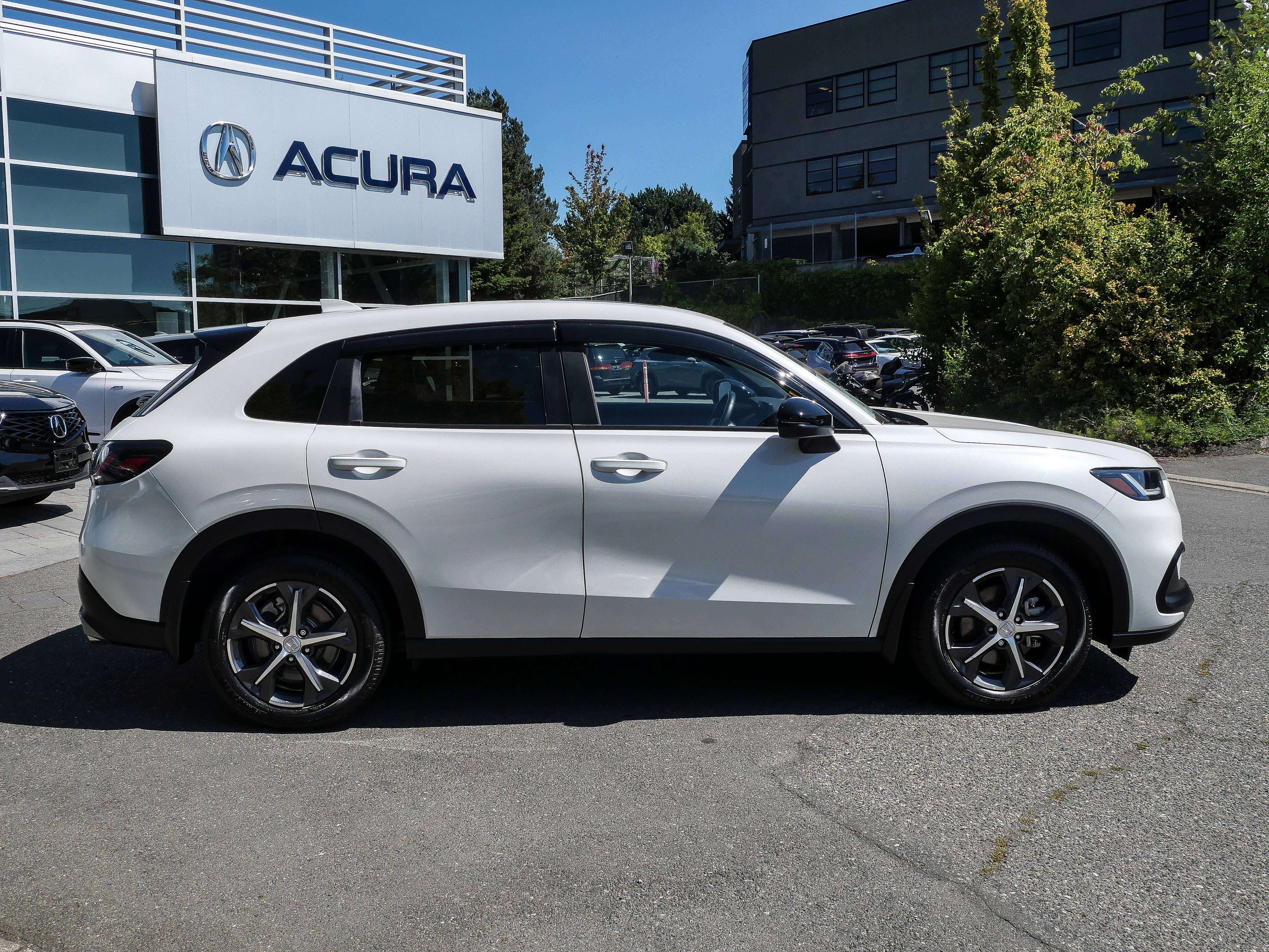 2024 Honda HR-V Sport-B | One BC Owner | Clean CarFax — снимка 1