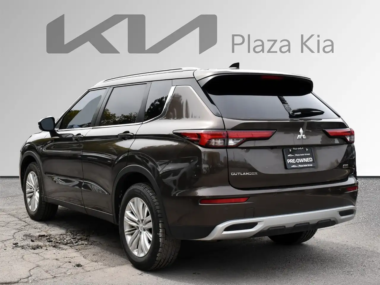 Mitsubishi Outlander снимка Mitsubishi Outlander