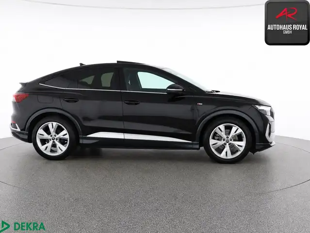 Audi Q4 E-Tron view 5