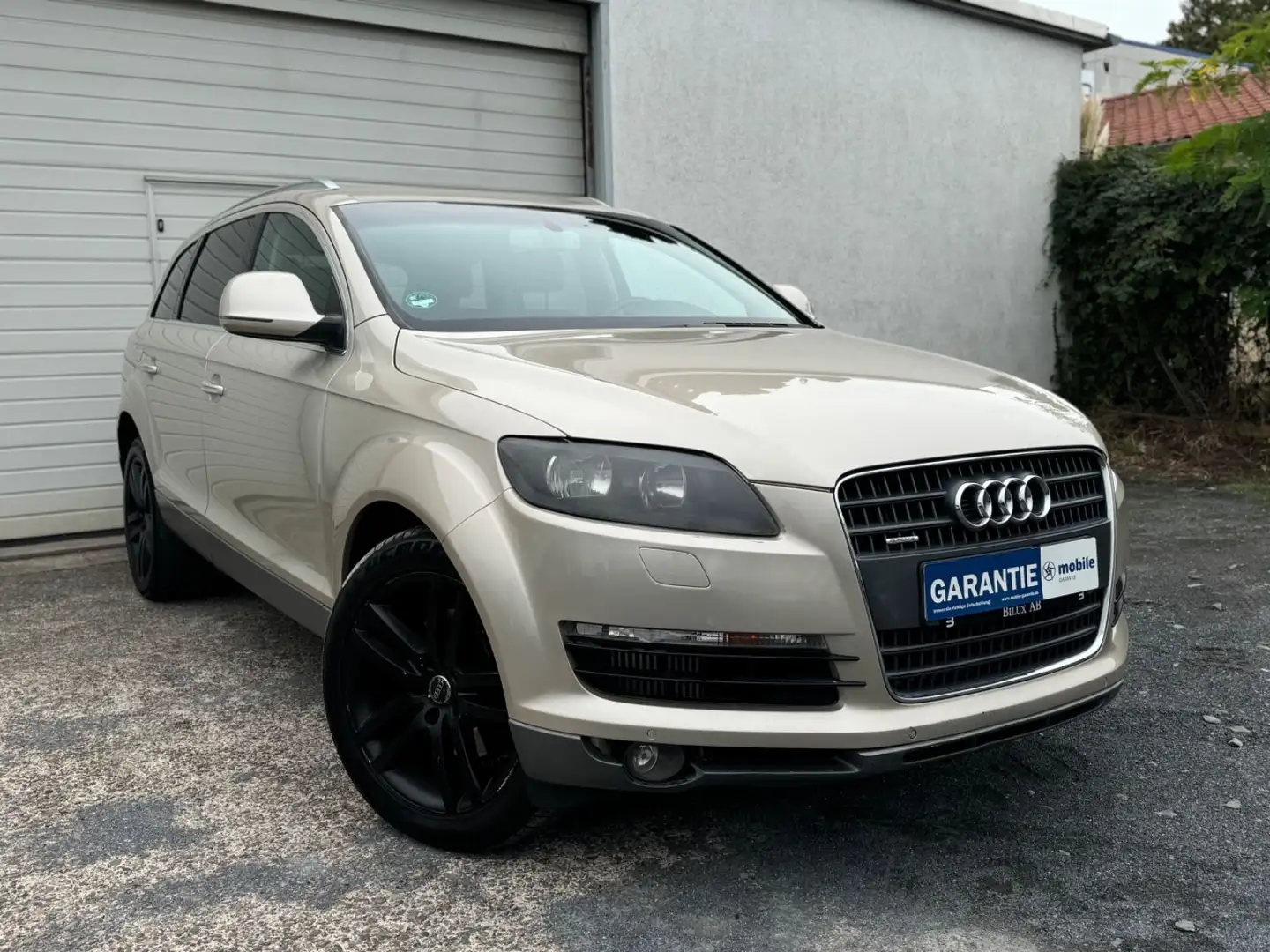 Audi Q7 3.0 TDI Quattro 7 Sitzer GEWERBE EXPORT!! Beige - 1