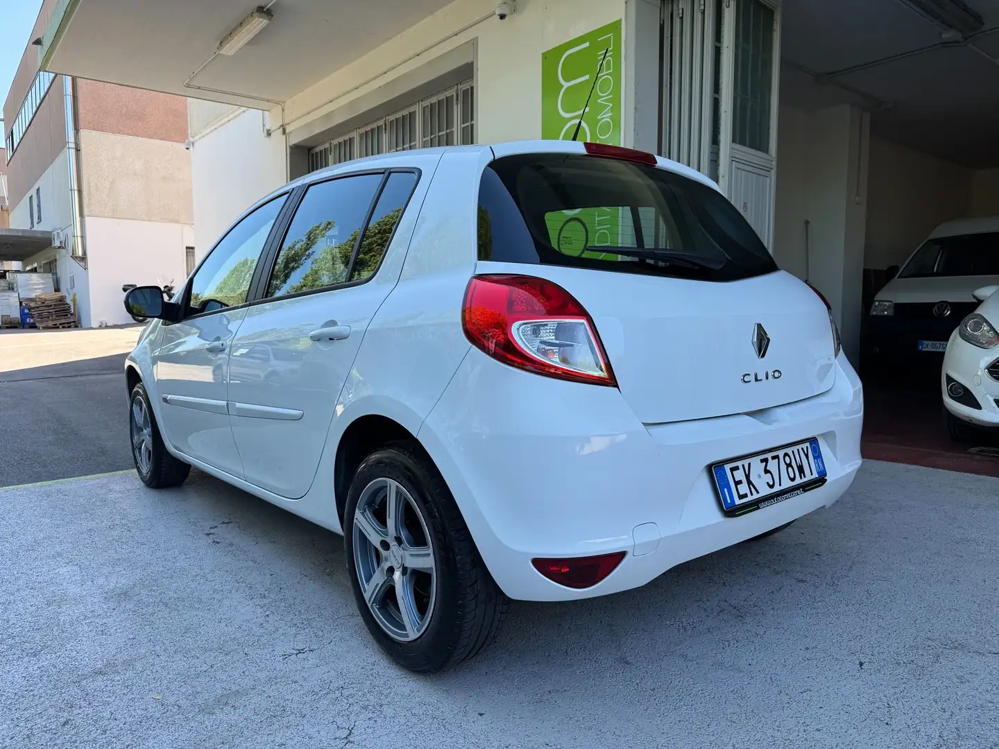 Renault Clio 1.2 16v 5P GPL 2032 GARANZIA 24 MESI UNIPROPRIETA Alb - 2