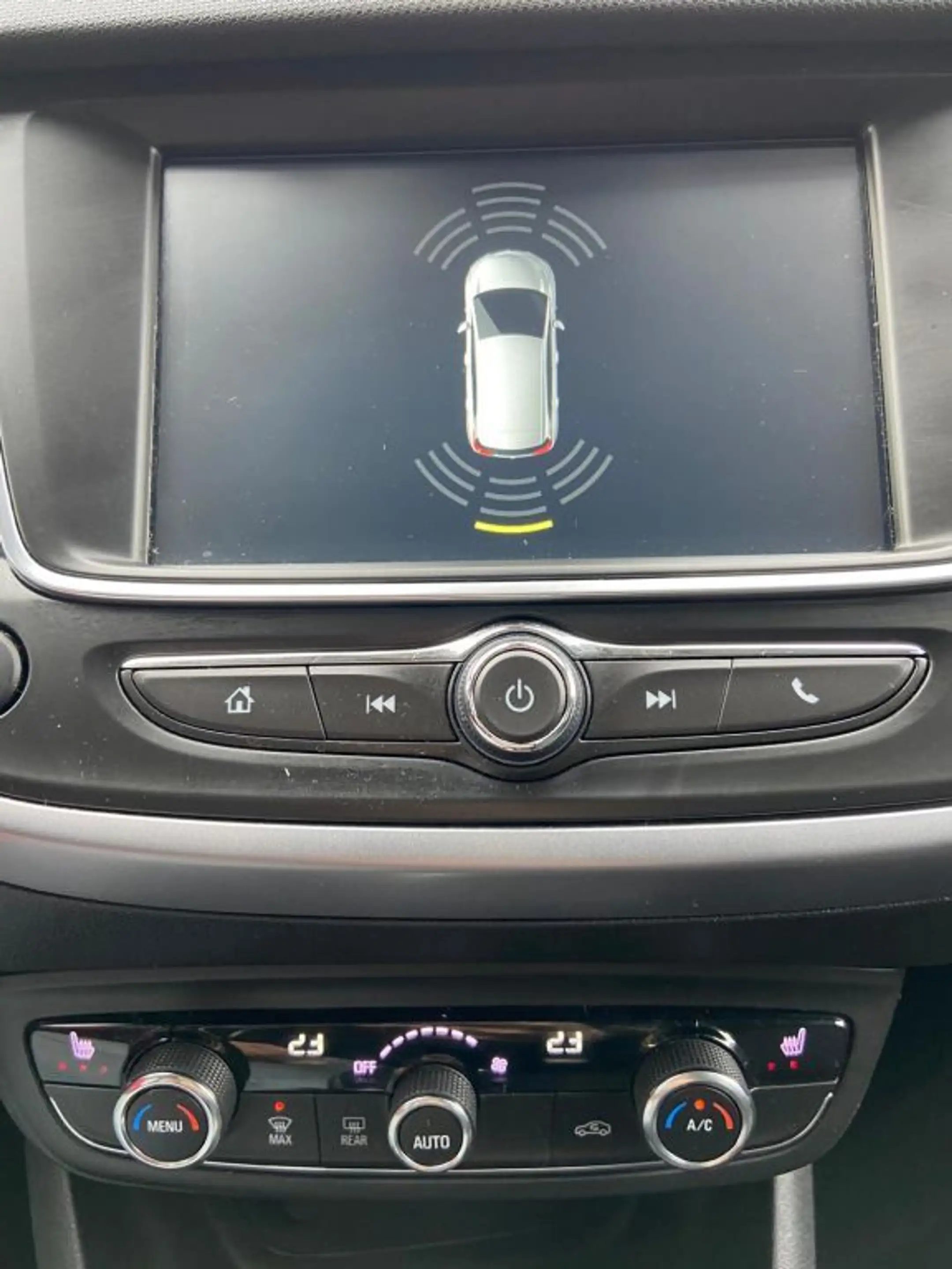 Opel Crossland X 1.2 Start/Stop Edition — photo 6