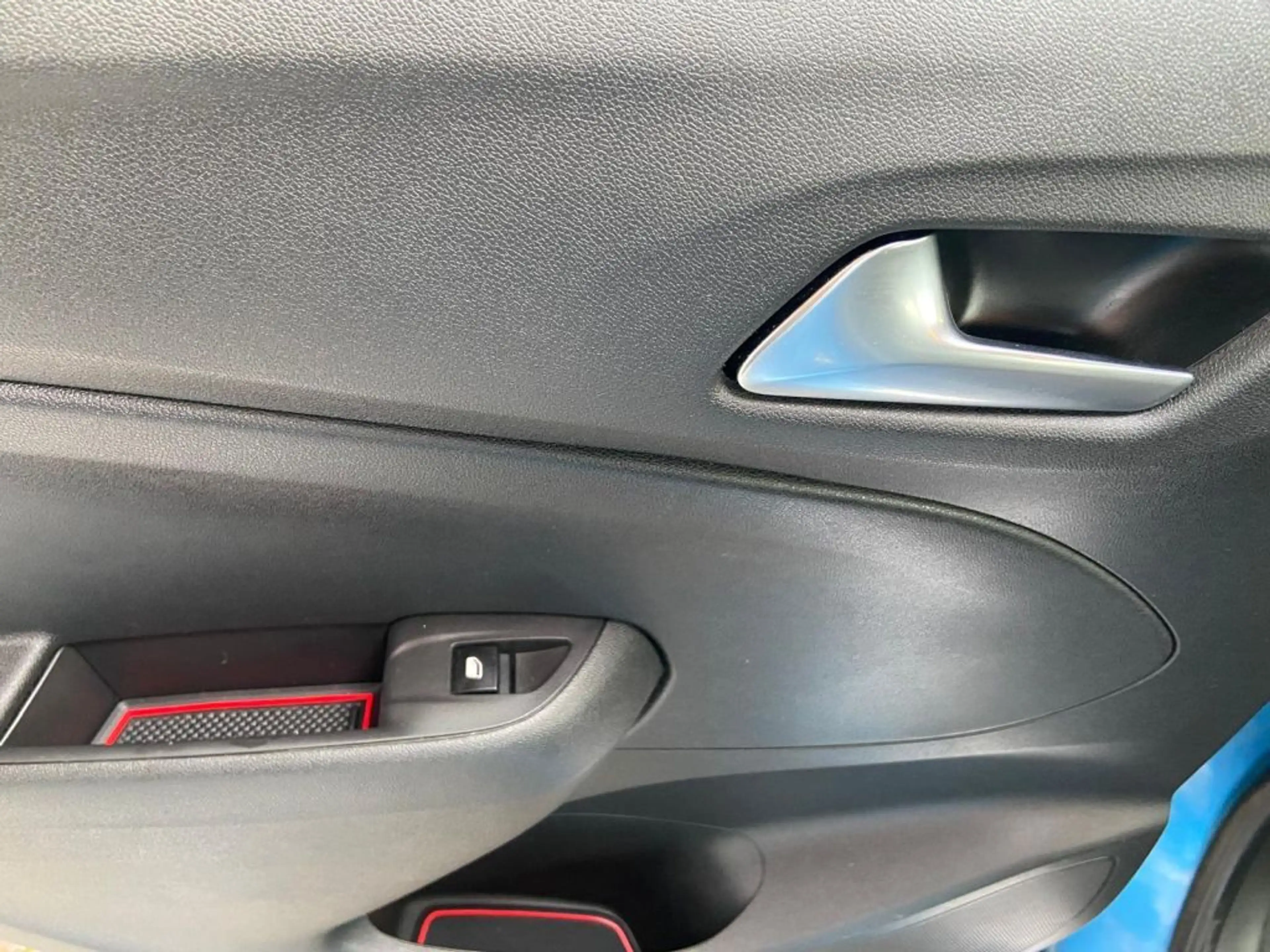 Opel Crossland X 1.2 Start/Stop Edition — photo 7