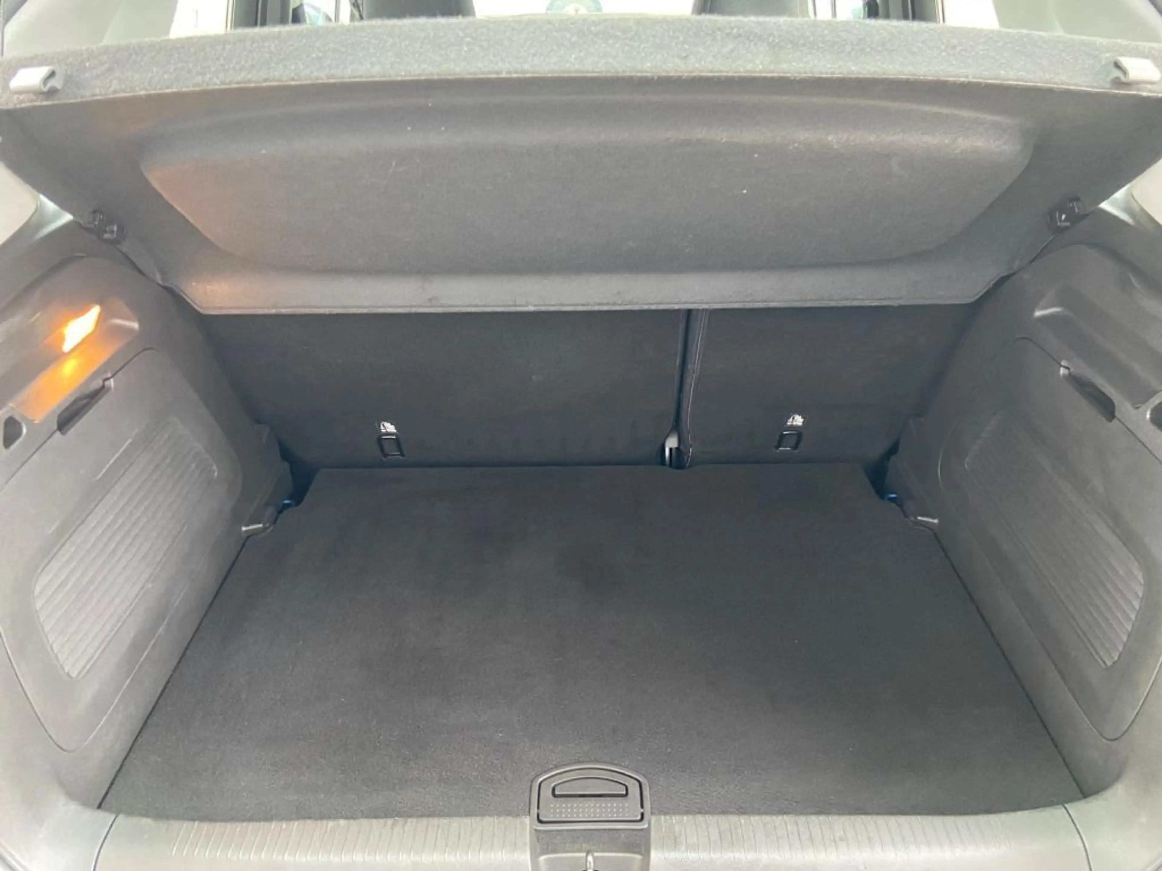 Opel Crossland X 1.2 Start/Stop Edition — photo 5