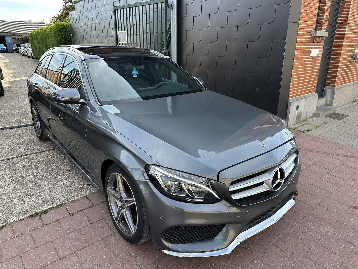 Mercedes-Benz C 180 AMG-LINE C 180 MET 101DKM HANDELAARS & EXPORT Grijs - 2
