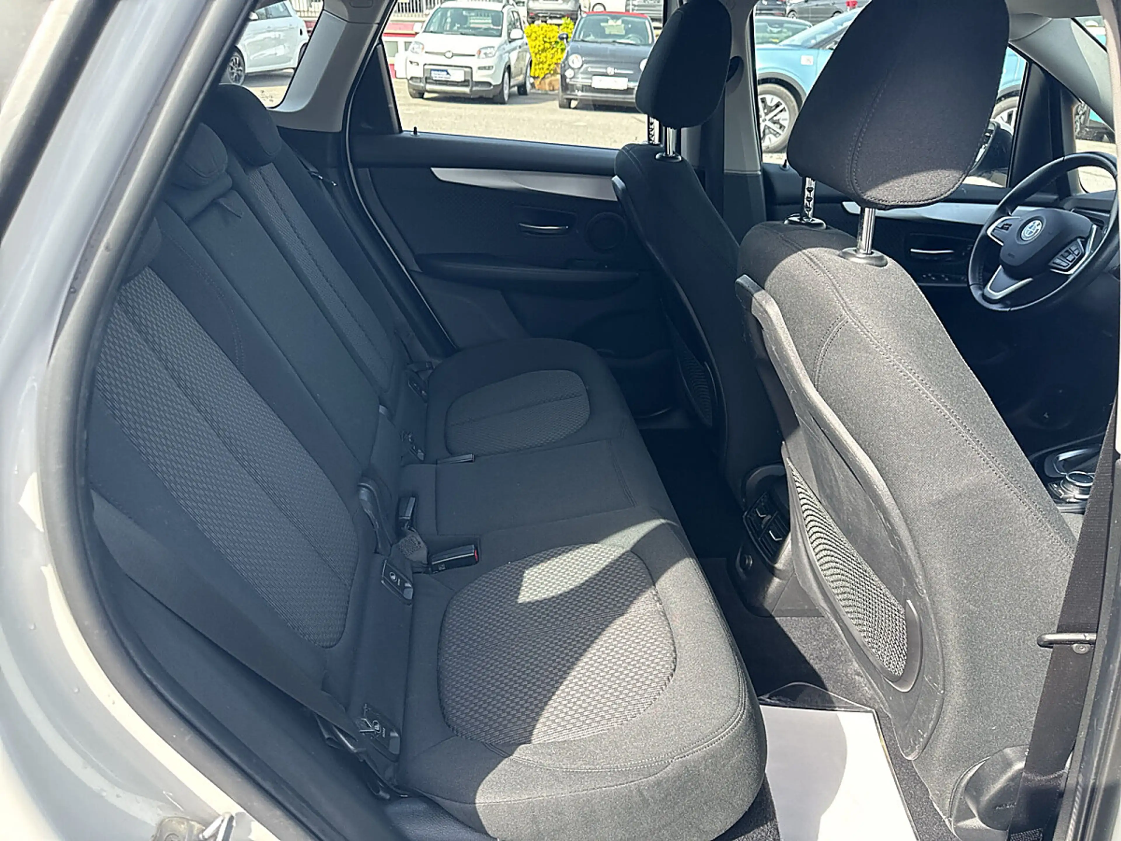 BMW 225 xe PHEV iPerf. Active Tourer Aut. ALLRAD*Navi* — photo 12
