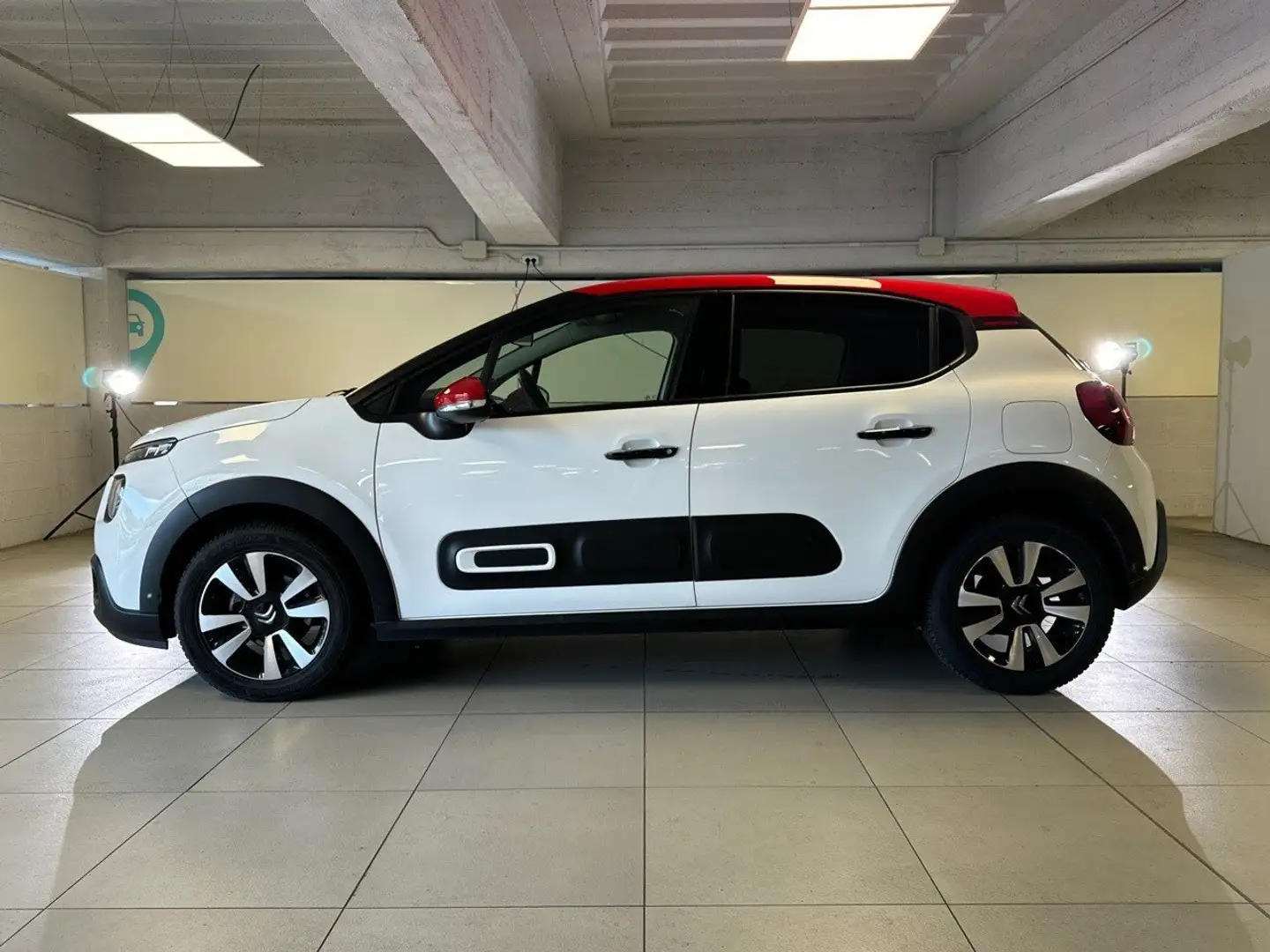 Citroen C3 PureTech 83 S&S Shine Bianco - 2