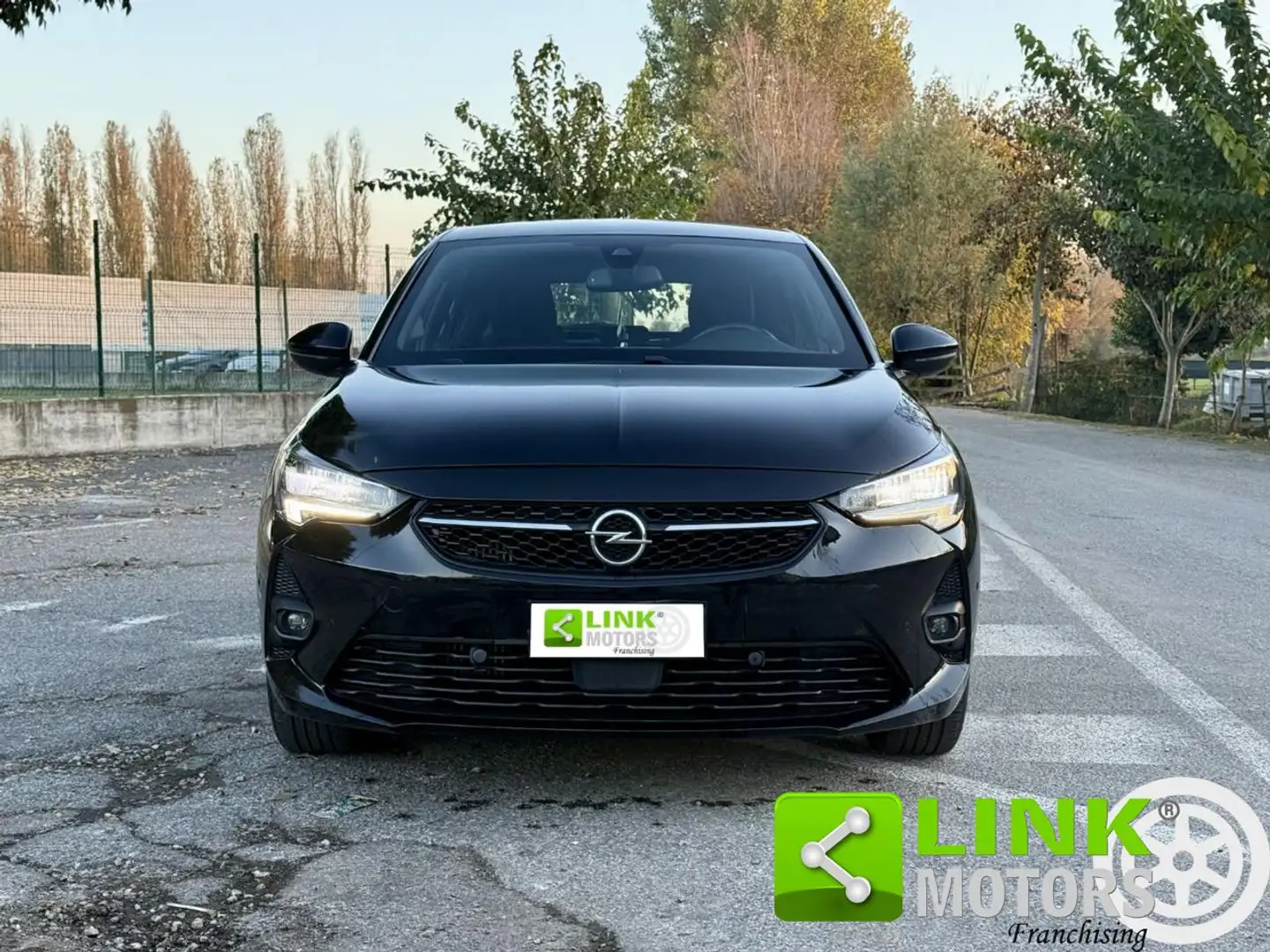 Opel Corsa 1.2 130 CV aut. GS Line Iva Nero - 2