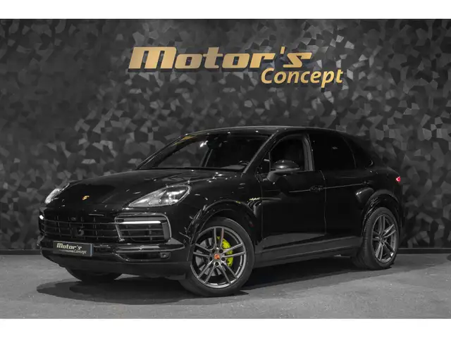 2019 Porsche Cayenne in Black for sale