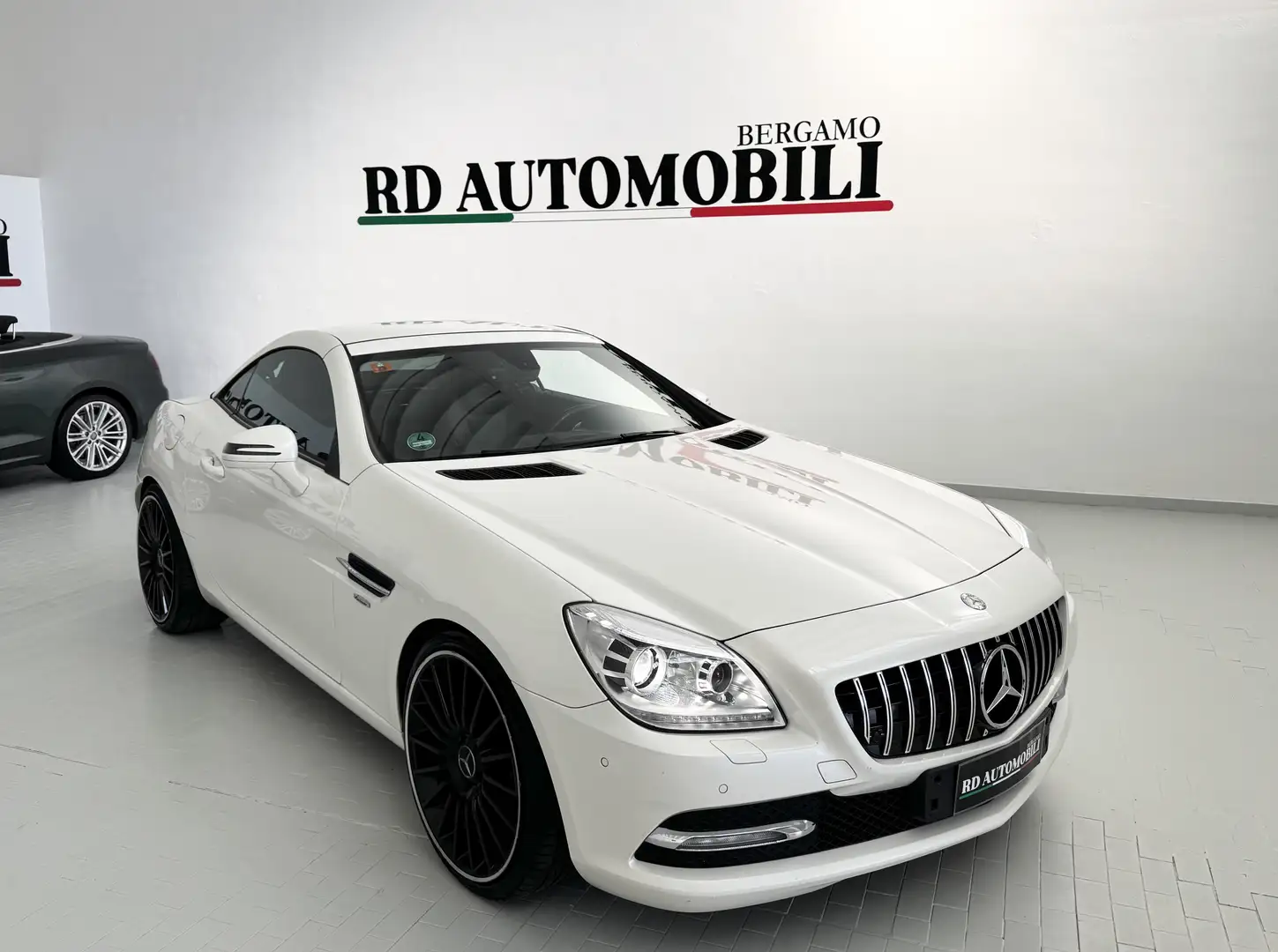 Mercedes-Benz SLK 200 AMG**LORINSER**AVENTE 85.000 KM UNICO PROPRIETARIO Bianco - 1