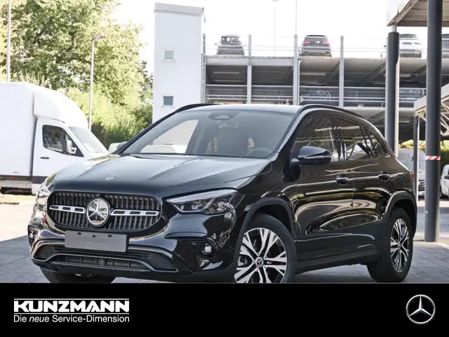 Mercedes-Benz GLA 220 d 4MATIC Progressive Night 360° AHK