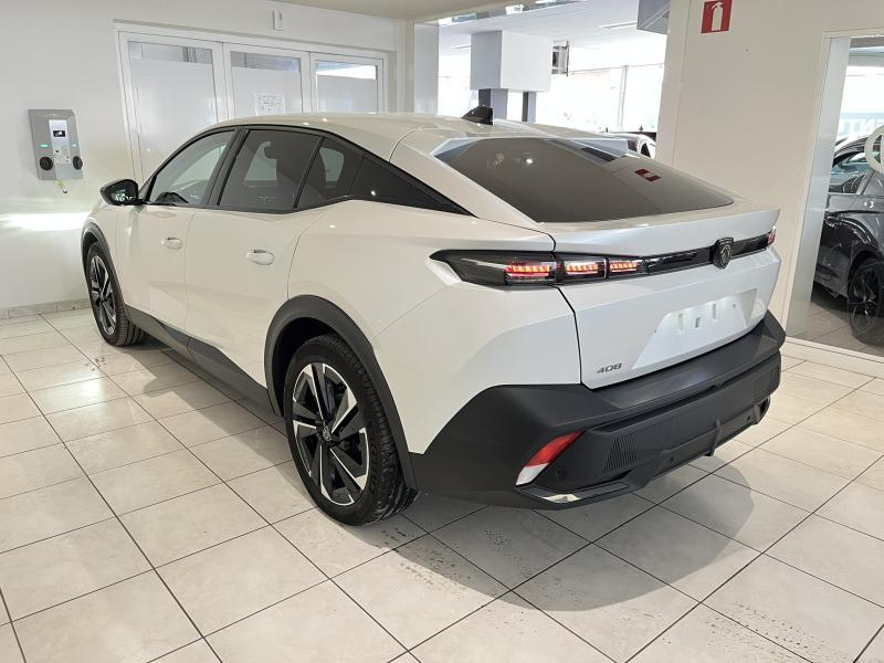 Peugeot 408 1.2i 130cv blanche 2023 15.207km Navi/Carplay/Cam/ — photo 7