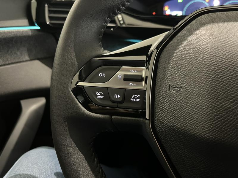 Peugeot 408 1.2i 130cv blanche 2023 15.207km Navi/Carplay/Cam/ — photo 13