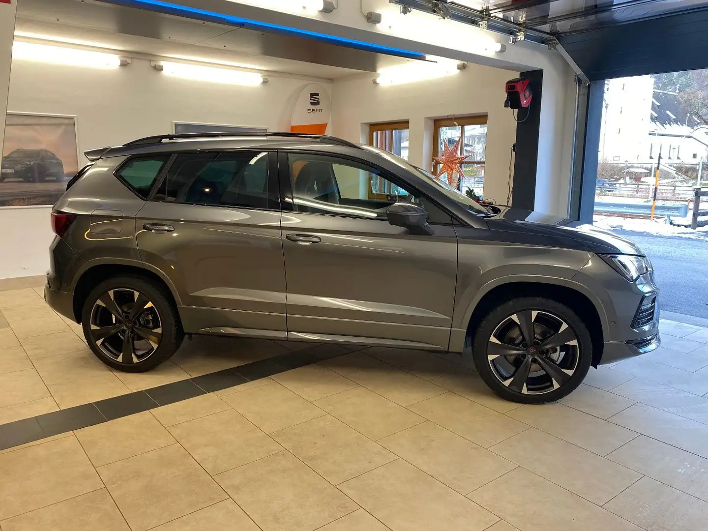 CUPRA Ateca 190PS 4Drive DSG +AHK+5Jahre Garantie Grau - 2