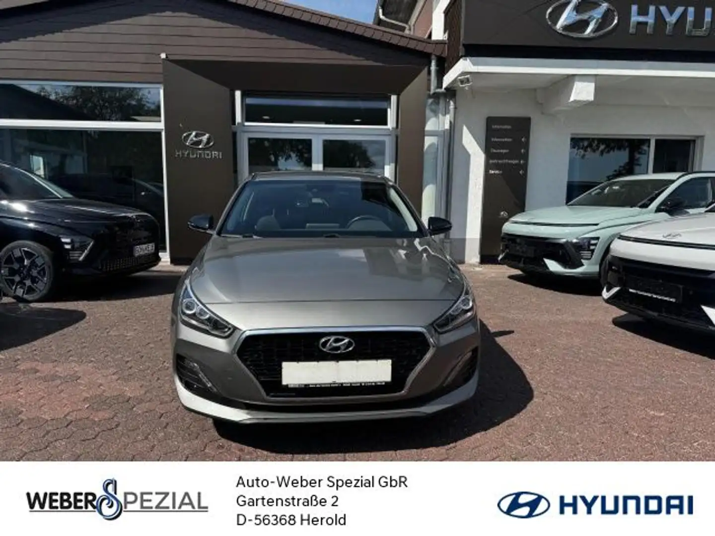 Hyundai i30 1.4 T-GDI YES! Bluetooth Navi el. Fenster Grau - 1