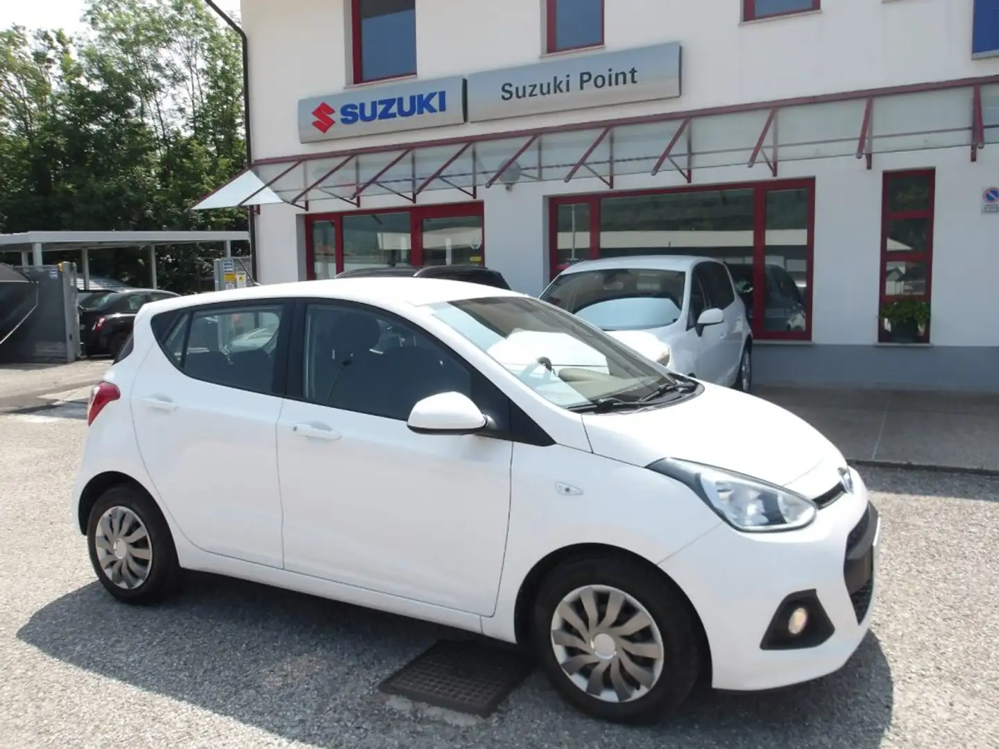 Hyundai i10 1.0 MPI Comfort Weiß - 1