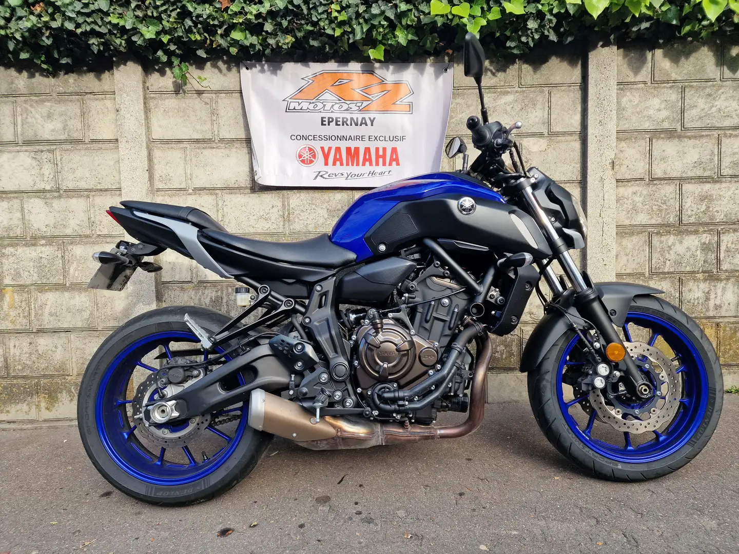 Yamaha MT-07 - 1