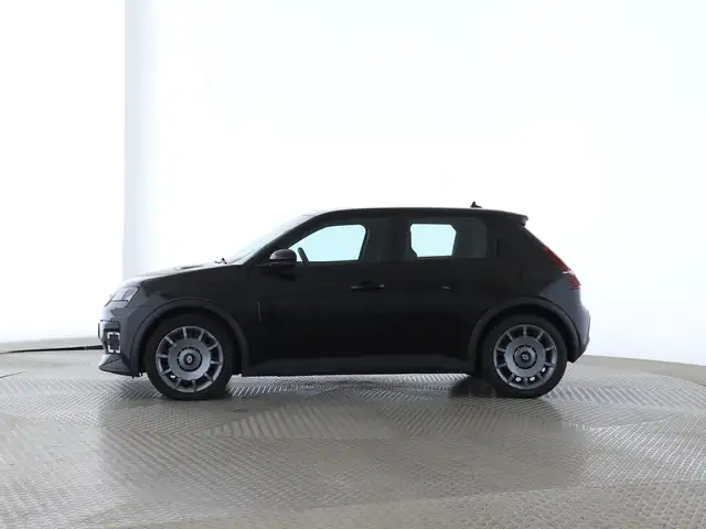 Renault 5 view 2