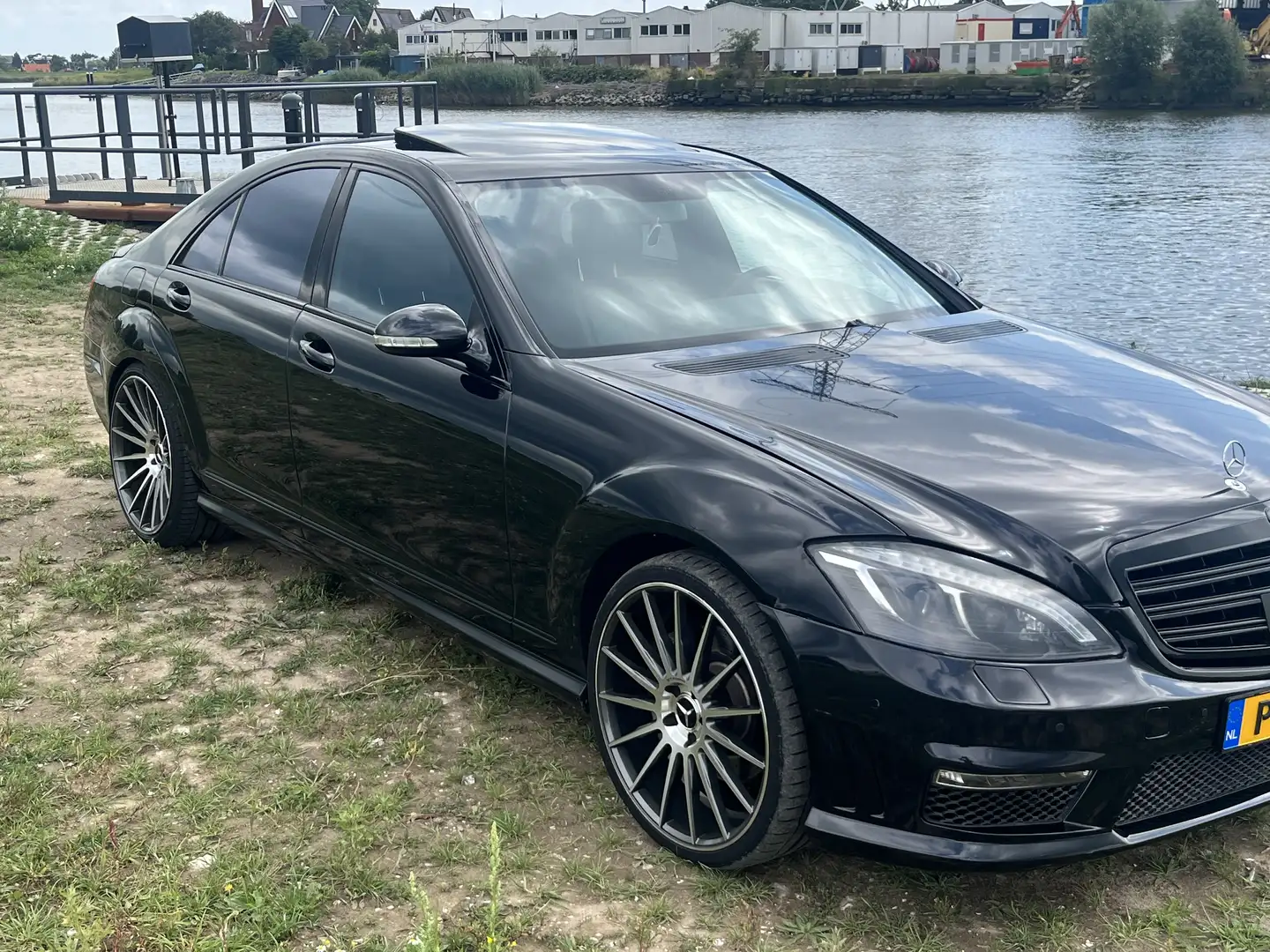 Mercedes-Benz S 500 AMG Zwart - 2