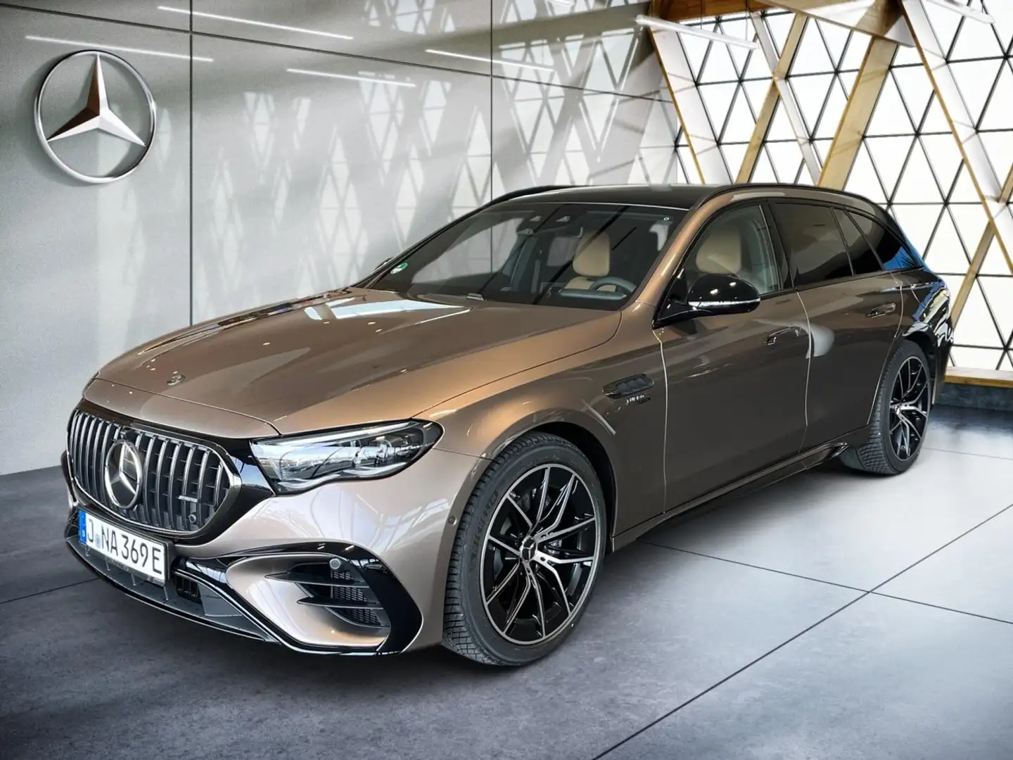 Mercedes-Benz E 53 AMG Hybrid 4M+ T Night*Superscreen*HUD*AHK* Marrone - 2