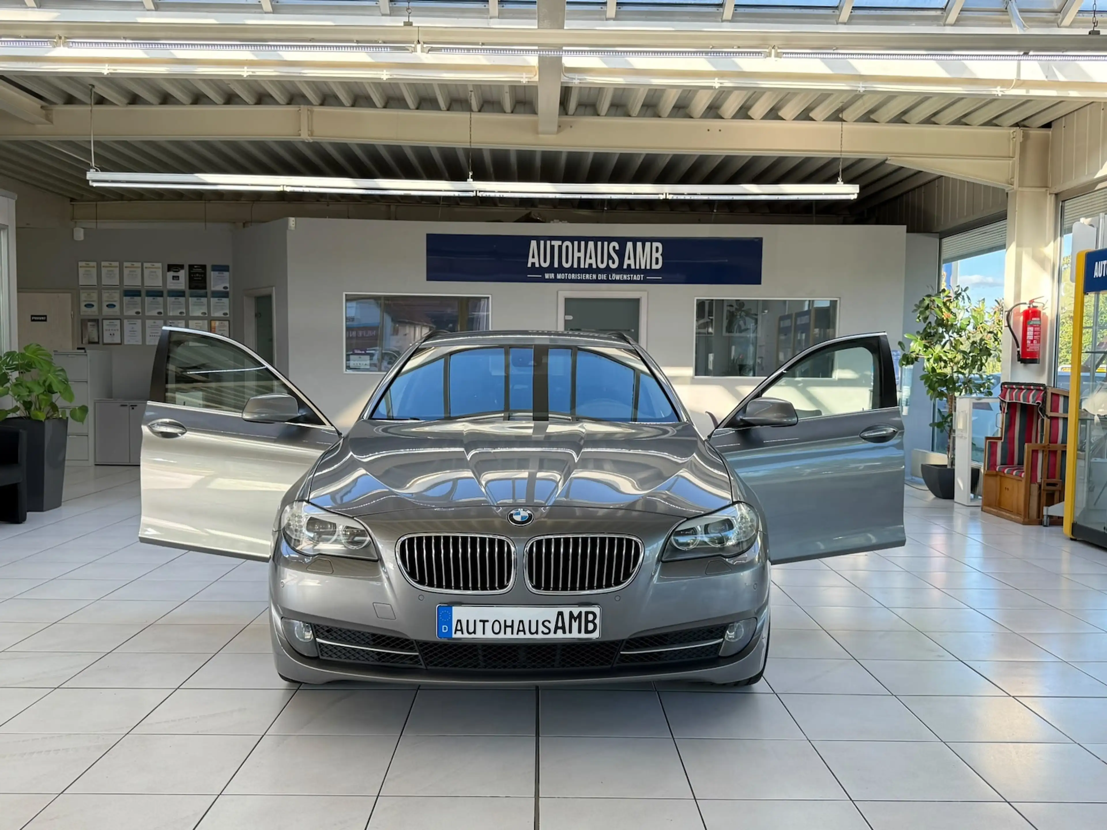 BMW 523 523i Touring Aut. Navi Sitzheiz. Xenon PDC GRA — photo 8