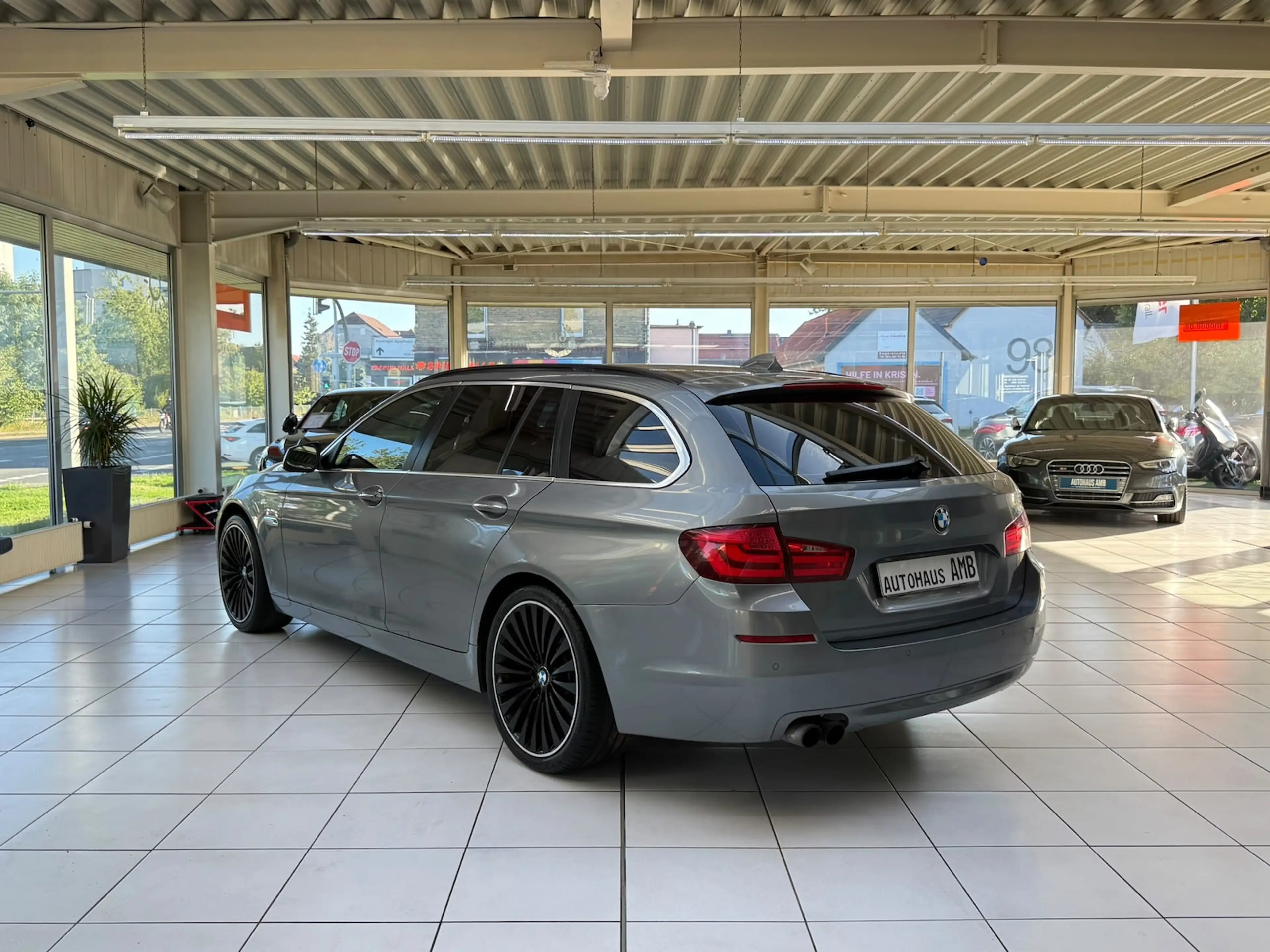BMW 523 523i Touring Aut. Navi Sitzheiz. Xenon PDC GRA — photo 4