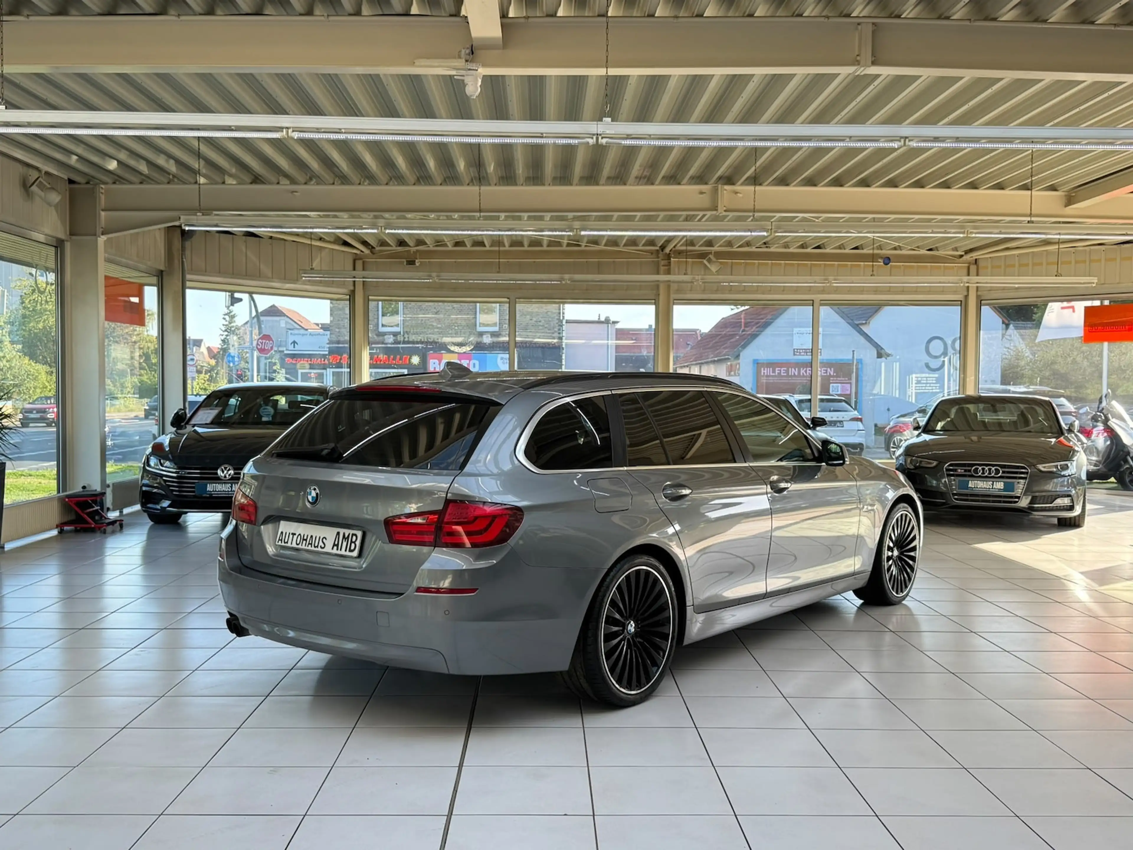 BMW 523 523i Touring Aut. Navi Sitzheiz. Xenon PDC GRA — photo 2