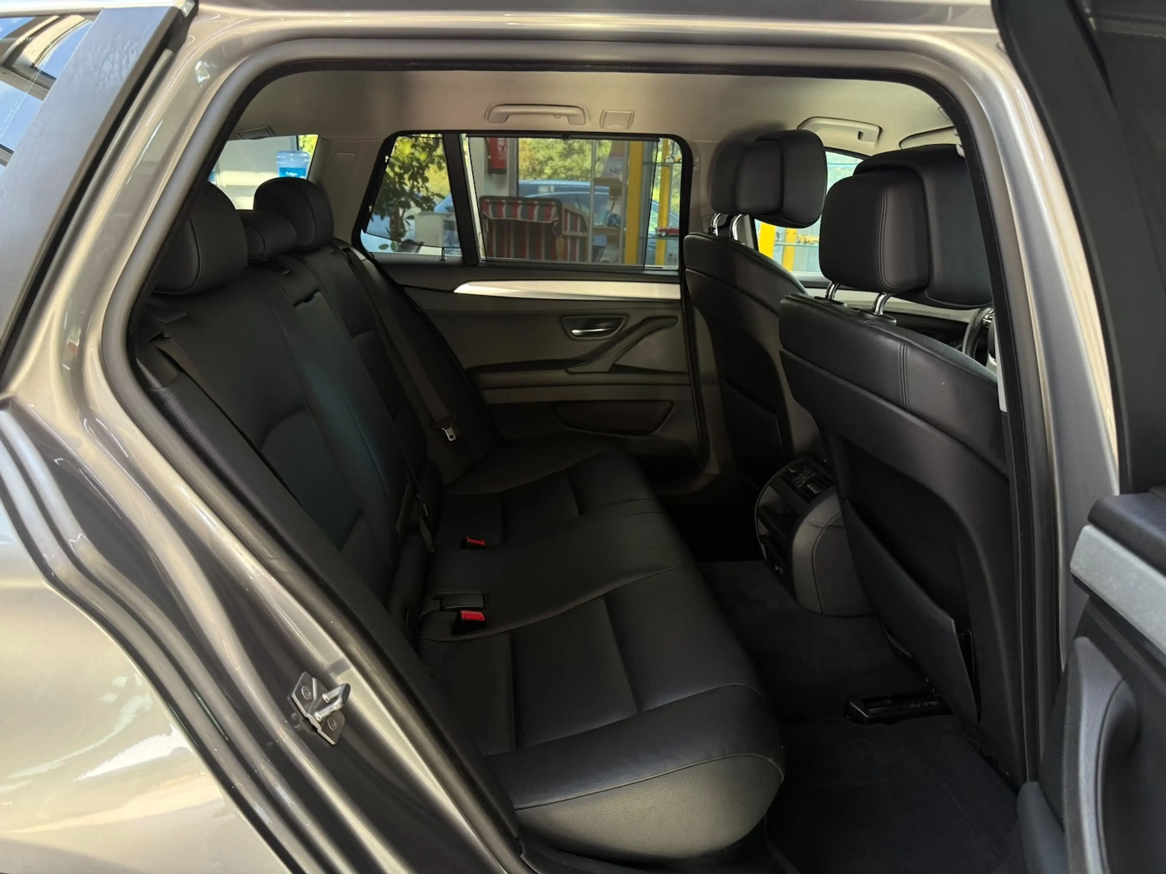 BMW 523 523i Touring Aut. Navi Sitzheiz. Xenon PDC GRA — photo 14