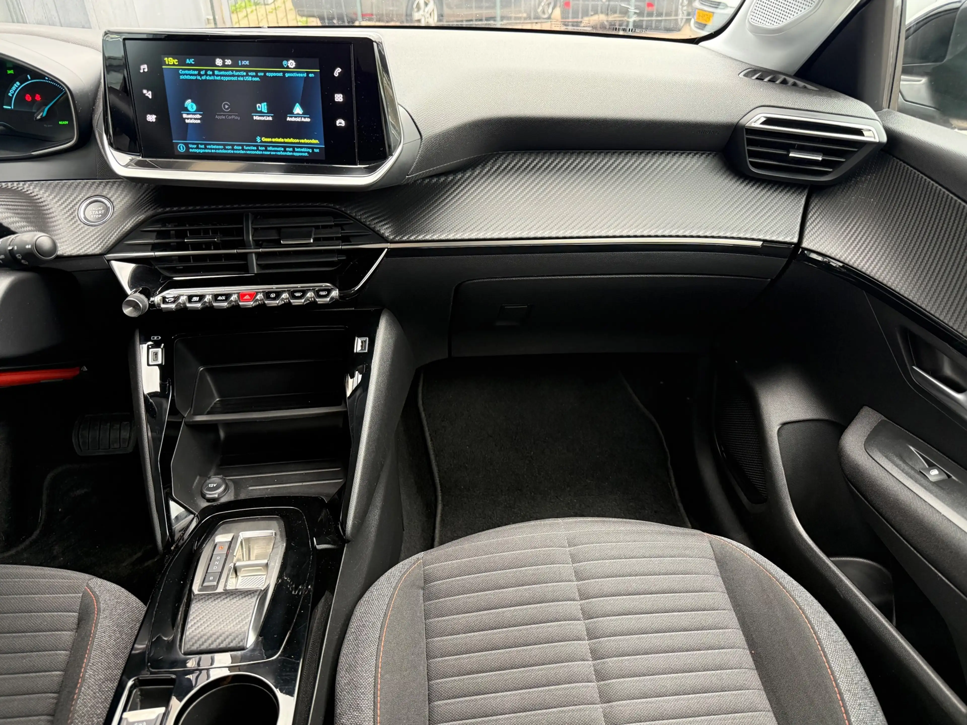 Peugeot e-208 EV Active 50 kWh| CARPLAY| CRUISE| NAP — photo 8