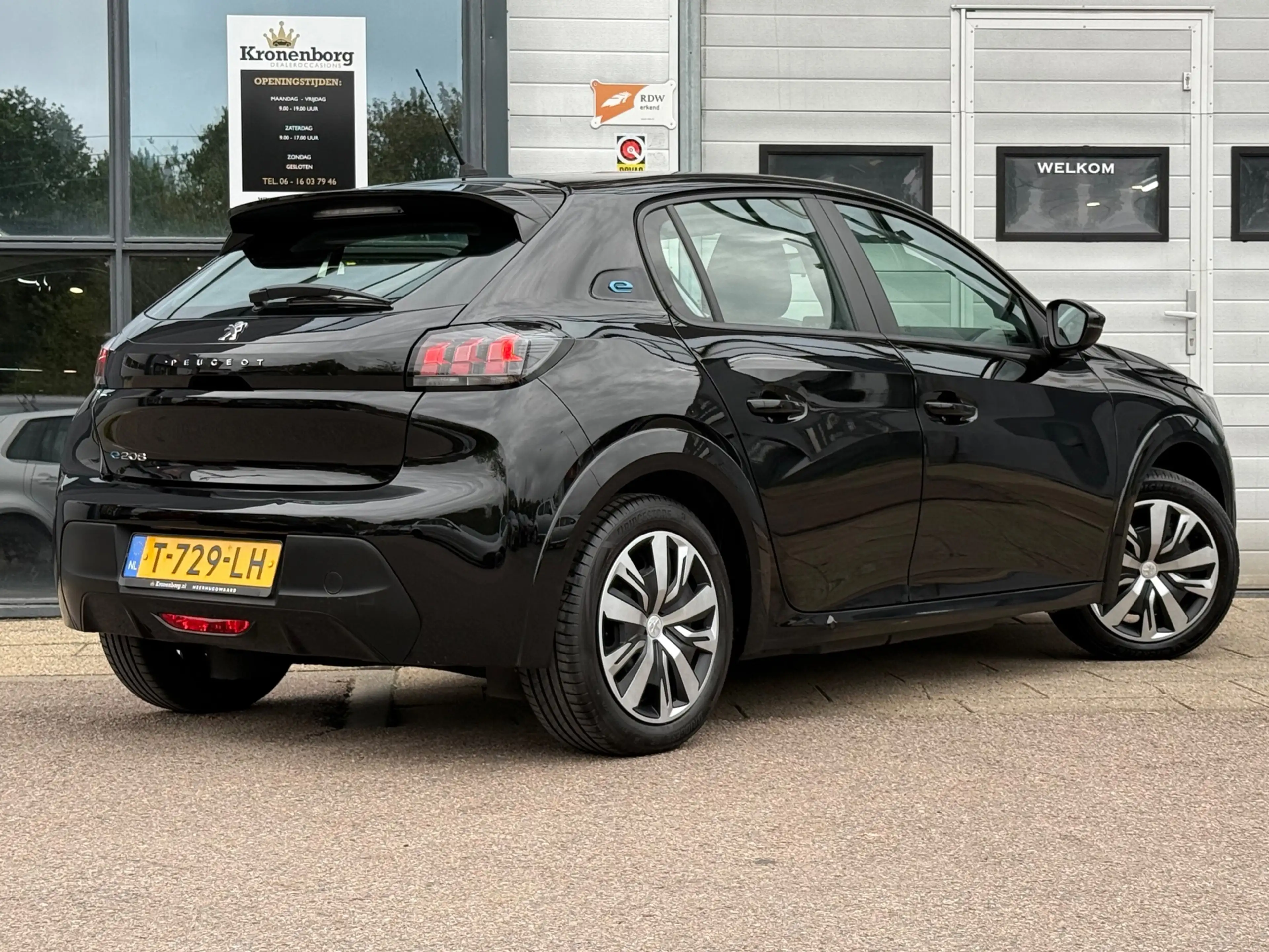 Peugeot e-208 EV Active 50 kWh| CARPLAY| CRUISE| NAP — photo 2
