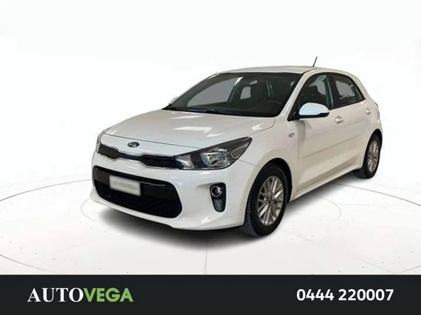 Kia Rio 1.2 evolution gpl 82cv Weiß - 1