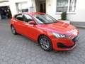 Ford Focus EcoBoost Hybrid Titanium Červená - thumbnail 4