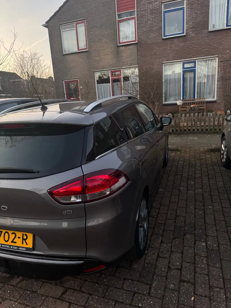 Renault Clio 1.5 dCi Night&Day Grijs - 2