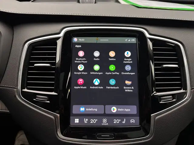 Volvo XC90 view 26