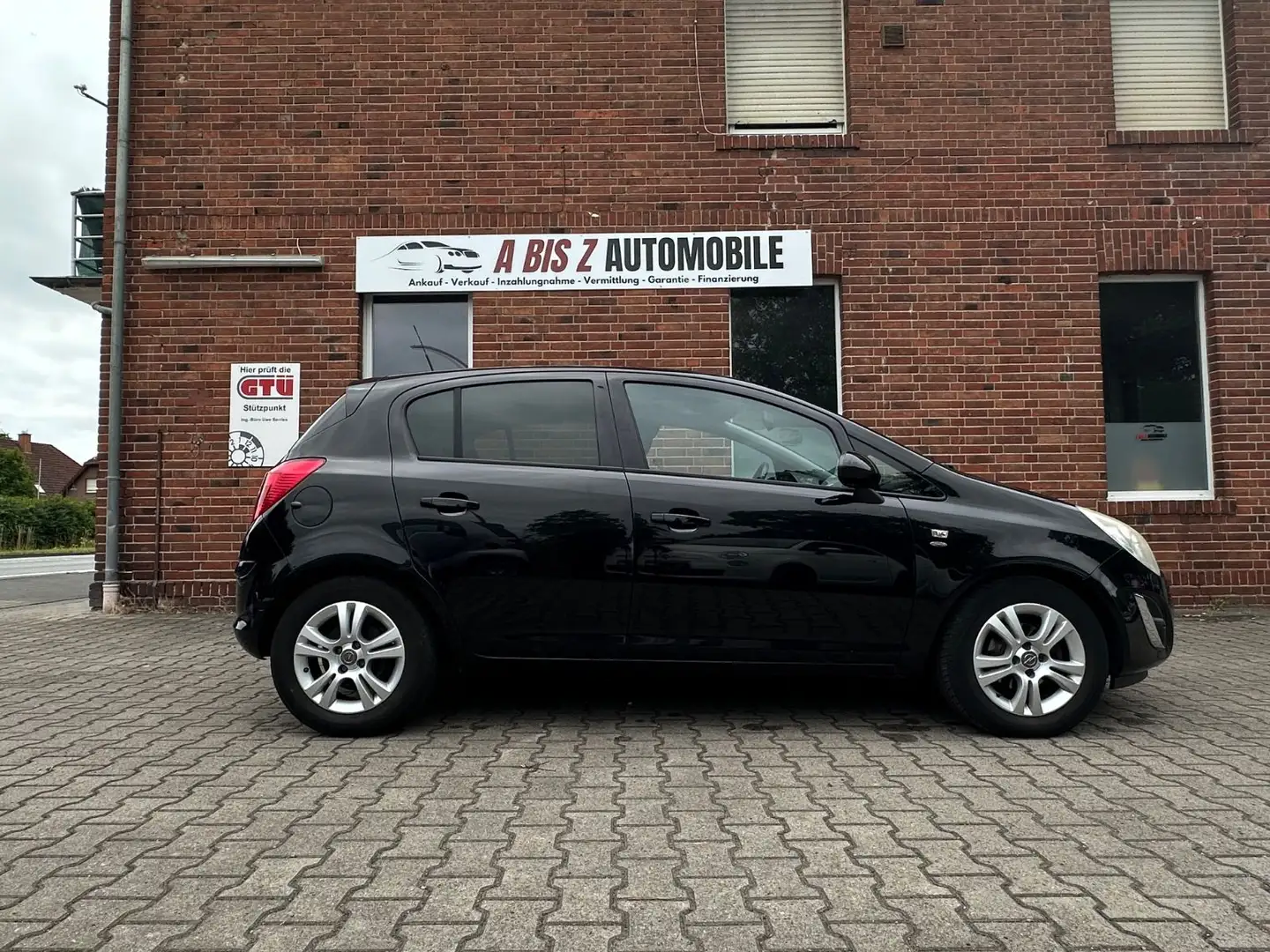 Opel Corsa D 1.4 5 Türen/SHZ/LHZ/Navi/PDC/Temp./8Fach Negro - 2