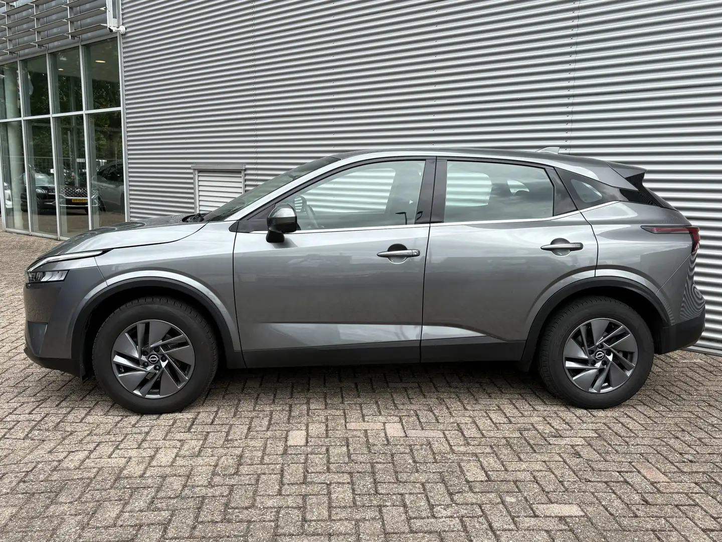 Nissan Qashqai 1.3 MHEV Acenta Winter Pack Connect Pack | Trekhaa Gris - 2