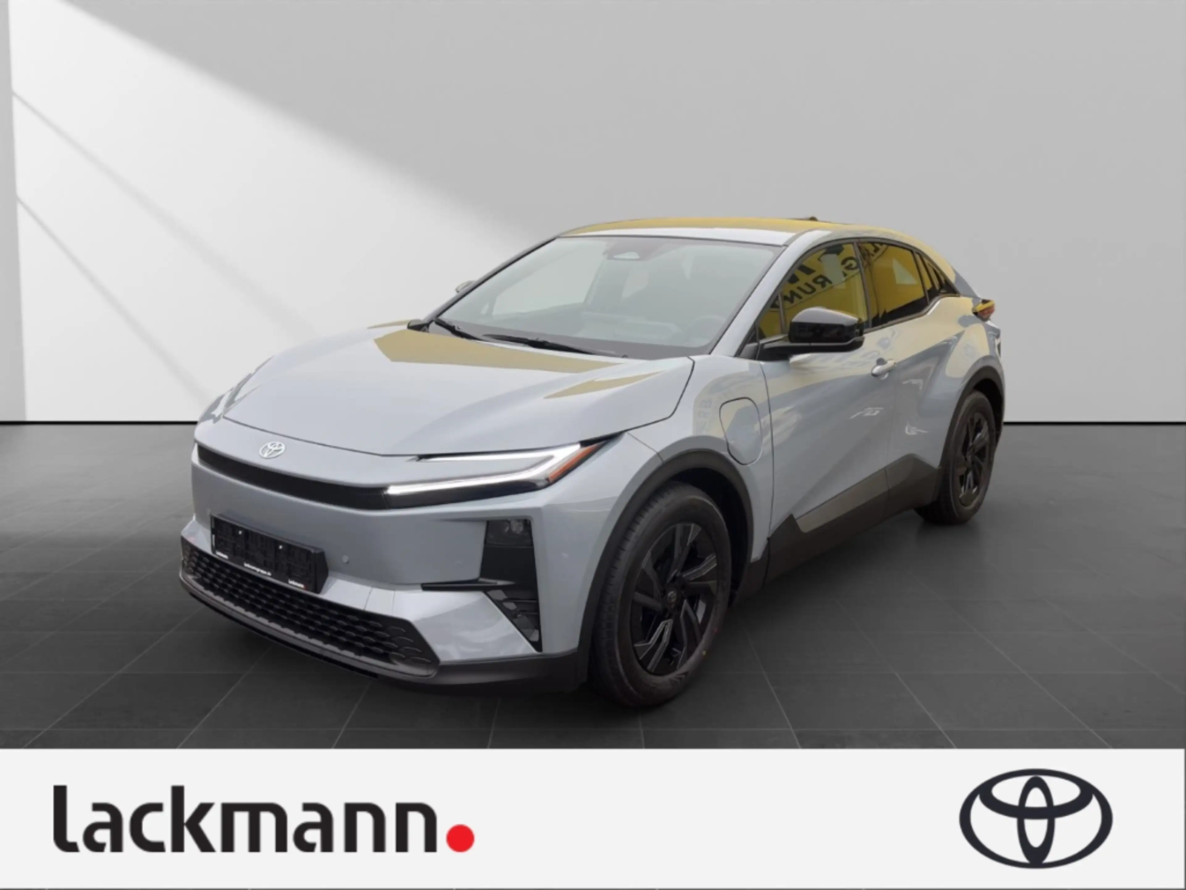 Toyota C-HR+ 165 kW Teamplayer + Elektromotor 77 kWh,