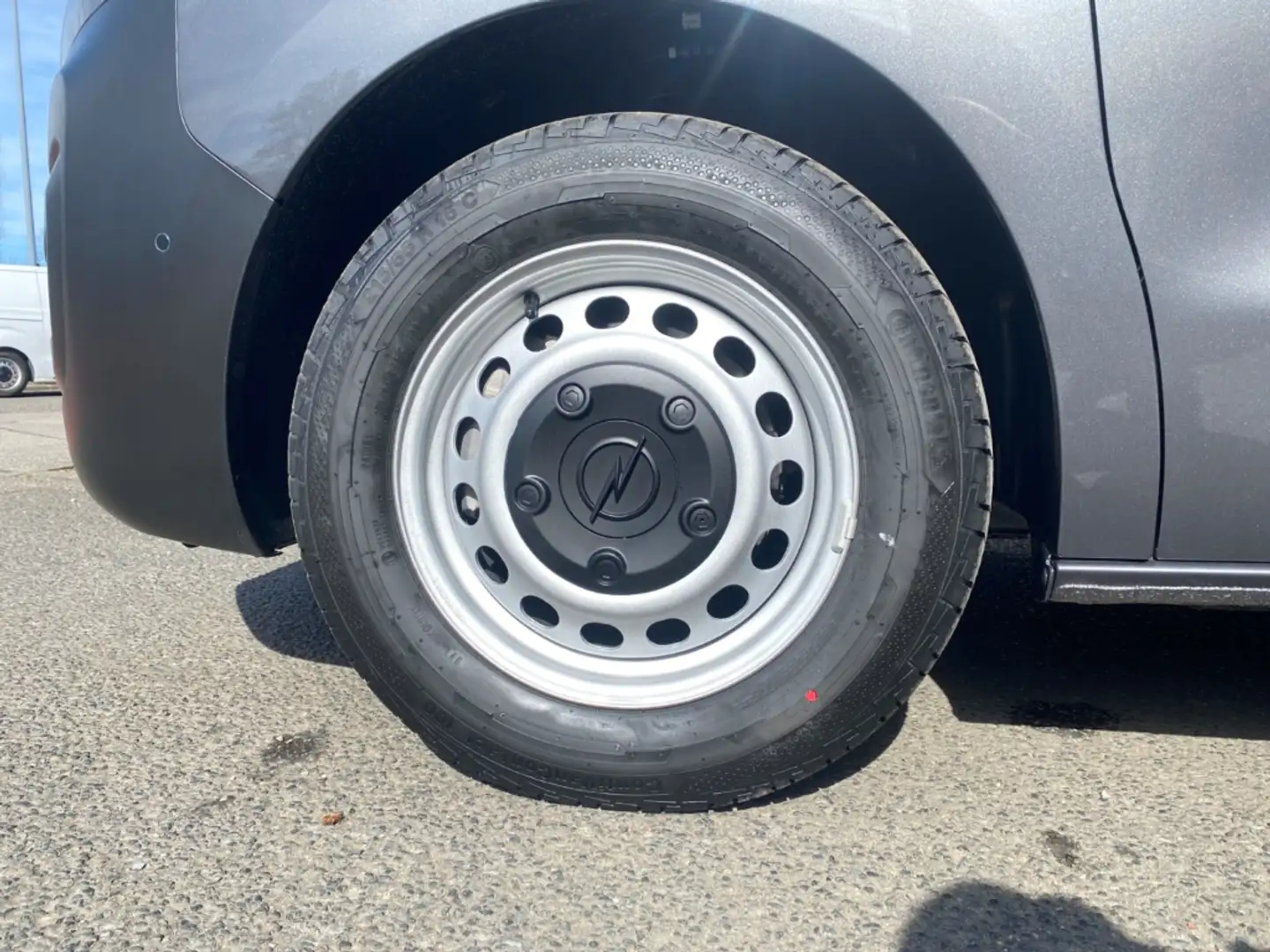 Opel Vivaro Cargo L 2.0 Diesel Standheizung, Holzboden Grijs - 2