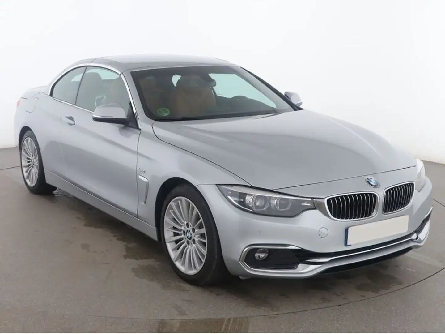 BMW 440 440iA Cabrio (9.75) Stříbrná - 2