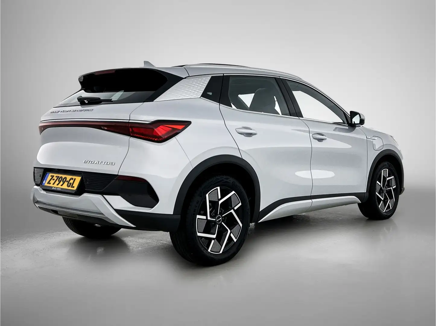BYD Atto 3 Comfort 60 kWh | Draadloos appleCarplay -/- Androi Blanc - 2