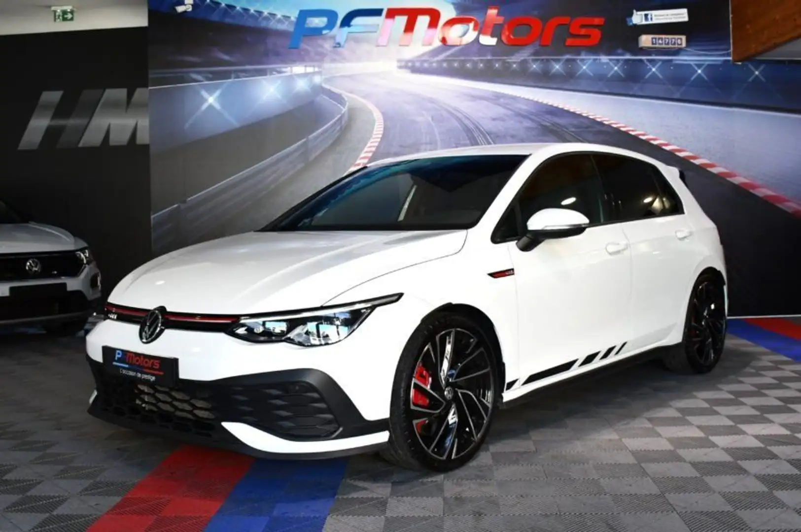 Volkswagen Golf 8 GTI Clubsport 2.0 TSI 300 DSG GPS Mode Virtual A Blanc - 1