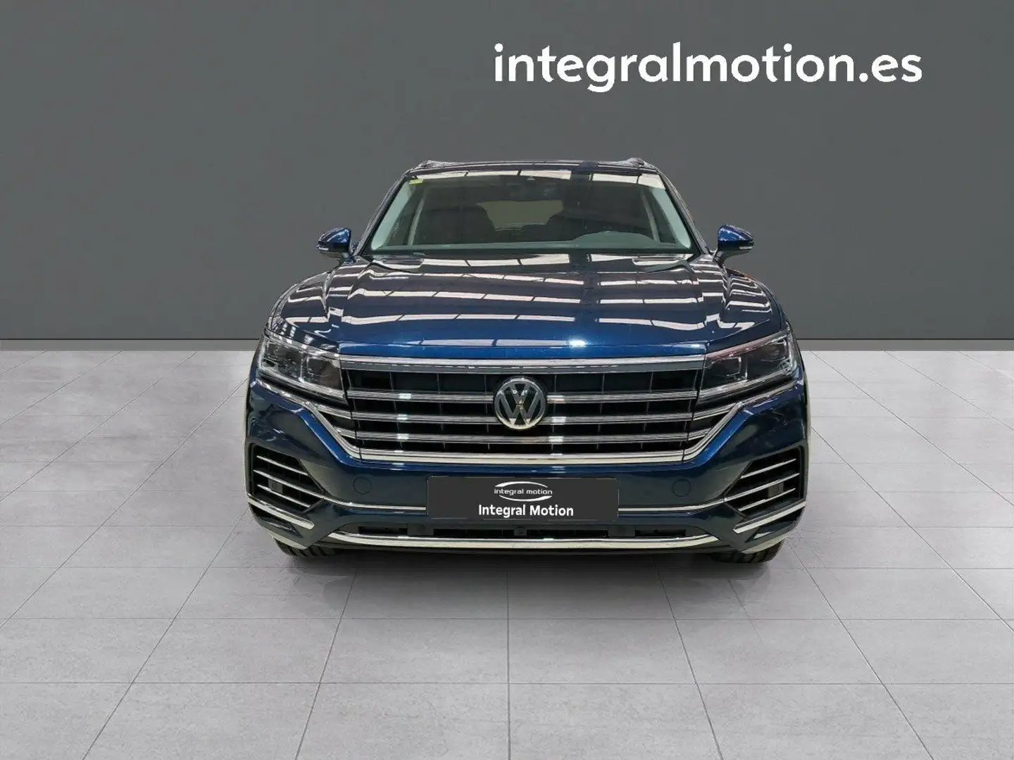 Volkswagen Touareg 3.0TDI V6 BMT Premium 240 Tiptronic Azul - 2